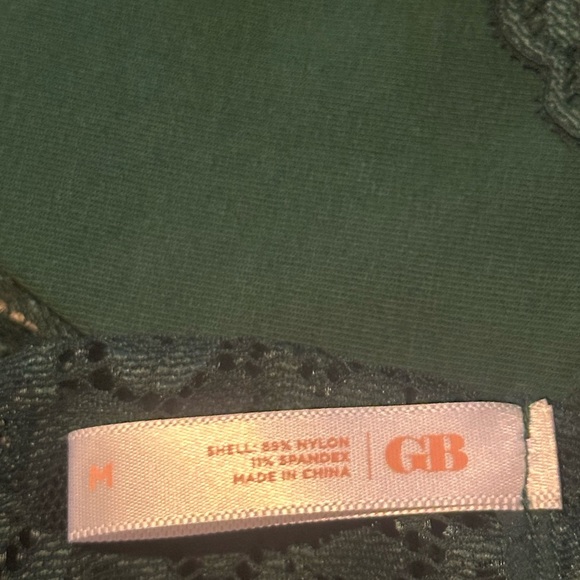 NWT GB
Juniors Triangle Lace Bralette - Picture 9 of 9